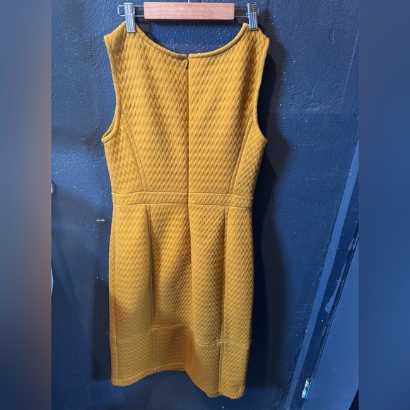 Tabitha Mustard Yellow Midi Dress Sleeveless Crew Neck - Picture 3 of 4